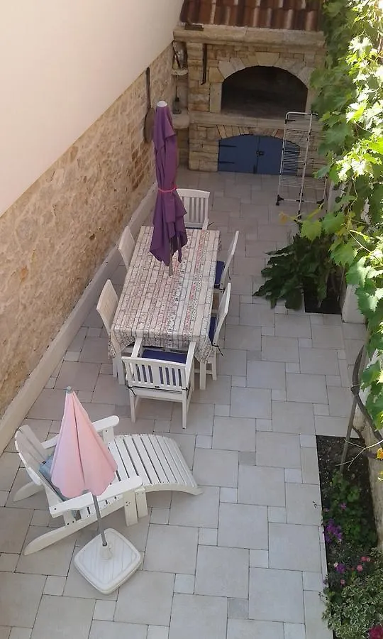 Apartment Elda Petrčane